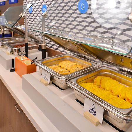 Holiday Inn Express Hotel & Suites Bedford By Ihg Ngoại thất bức ảnh