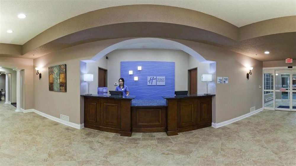Holiday Inn Express Hotel & Suites Bedford By Ihg Ngoại thất bức ảnh